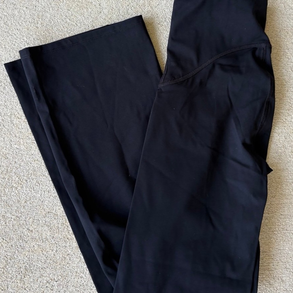 Black Yoga Pants
